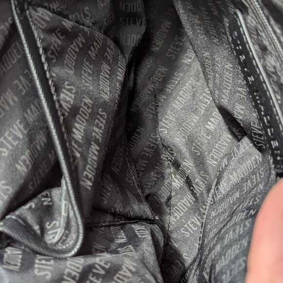 Steve Madden Crossbody Classic Farren Dome Shoulder Bag Black - Picture 6 of 7